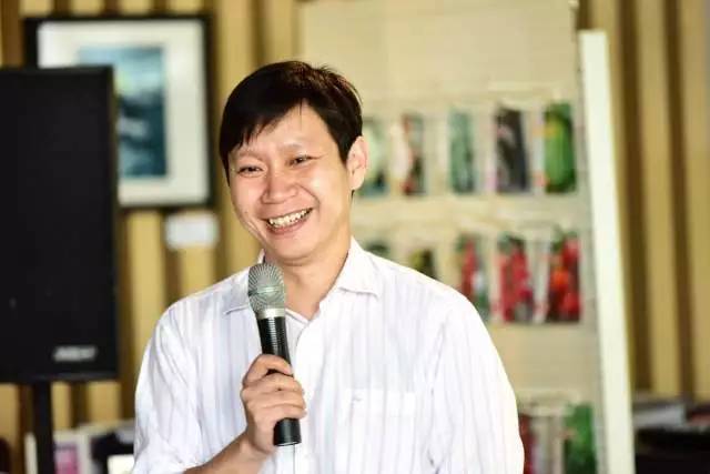 青腾长江三班深夜食堂 | 爱鲜蜂张赢:小便利店里的大学问 | Chuang Class