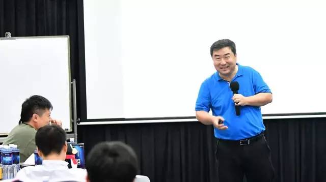 刘劲教授:什么是创业企业最有效的护城河? | Chuang Class